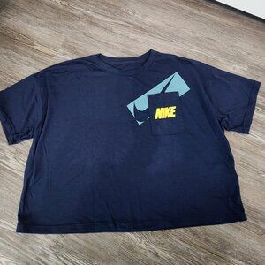 Nike Dri-Fit Oversized Cropped Tee